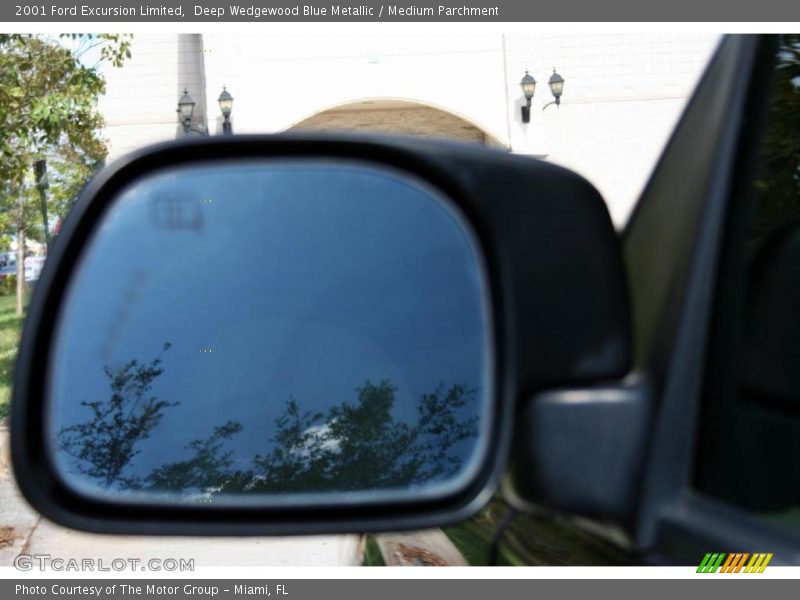 Deep Wedgewood Blue Metallic / Medium Parchment 2001 Ford Excursion Limited