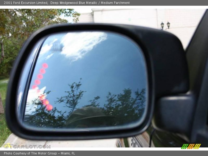 Deep Wedgewood Blue Metallic / Medium Parchment 2001 Ford Excursion Limited