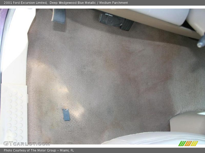 Deep Wedgewood Blue Metallic / Medium Parchment 2001 Ford Excursion Limited
