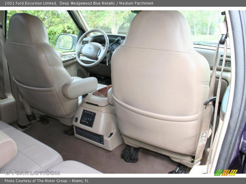 Deep Wedgewood Blue Metallic / Medium Parchment 2001 Ford Excursion Limited