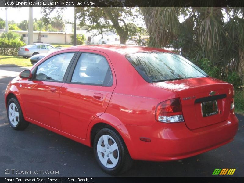 Victory Red / Gray 2005 Chevrolet Aveo LS Sedan