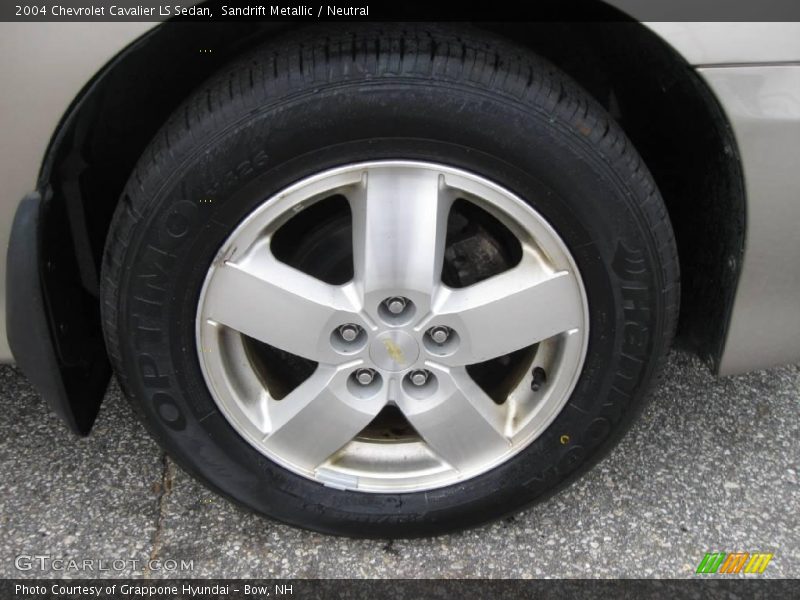 Sandrift Metallic / Neutral 2004 Chevrolet Cavalier LS Sedan