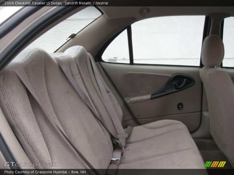 Sandrift Metallic / Neutral 2004 Chevrolet Cavalier LS Sedan