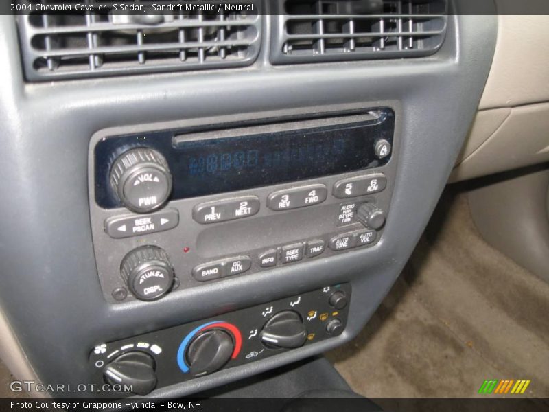 Sandrift Metallic / Neutral 2004 Chevrolet Cavalier LS Sedan