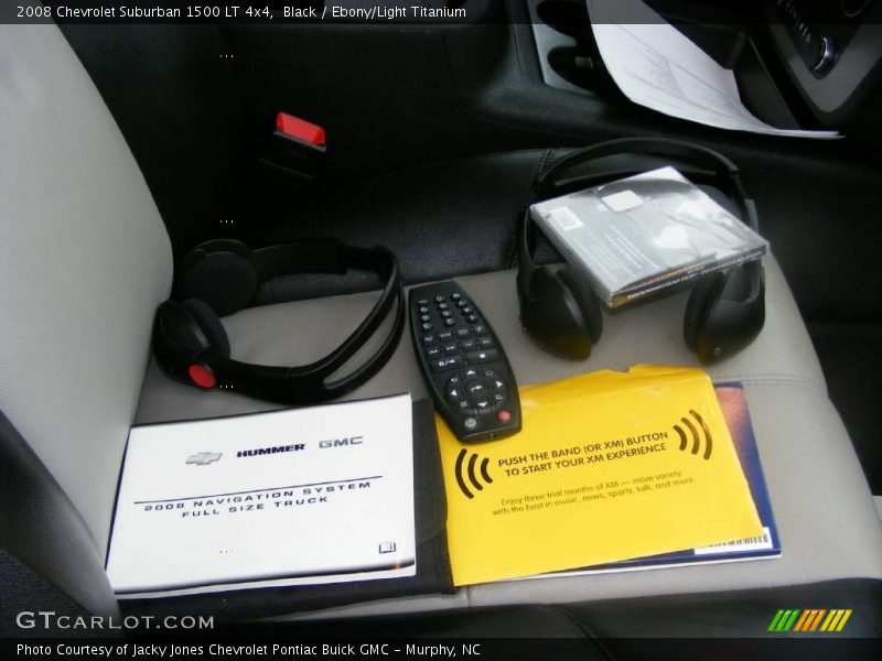Black / Ebony/Light Titanium 2008 Chevrolet Suburban 1500 LT 4x4