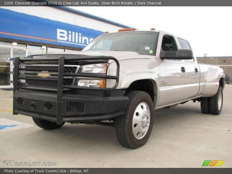 Silver Birch Metallic / Dark Charcoal 2005 Chevrolet Silverado 3500 LS Crew Cab 4x4 Dually