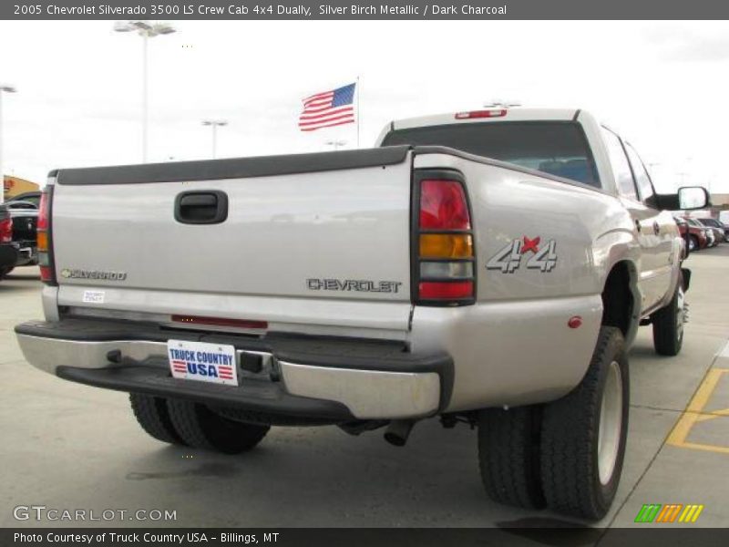 Silver Birch Metallic / Dark Charcoal 2005 Chevrolet Silverado 3500 LS Crew Cab 4x4 Dually