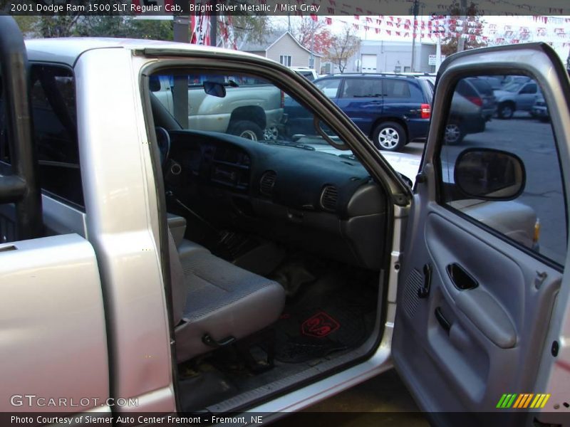Bright Silver Metallic / Mist Gray 2001 Dodge Ram 1500 SLT Regular Cab