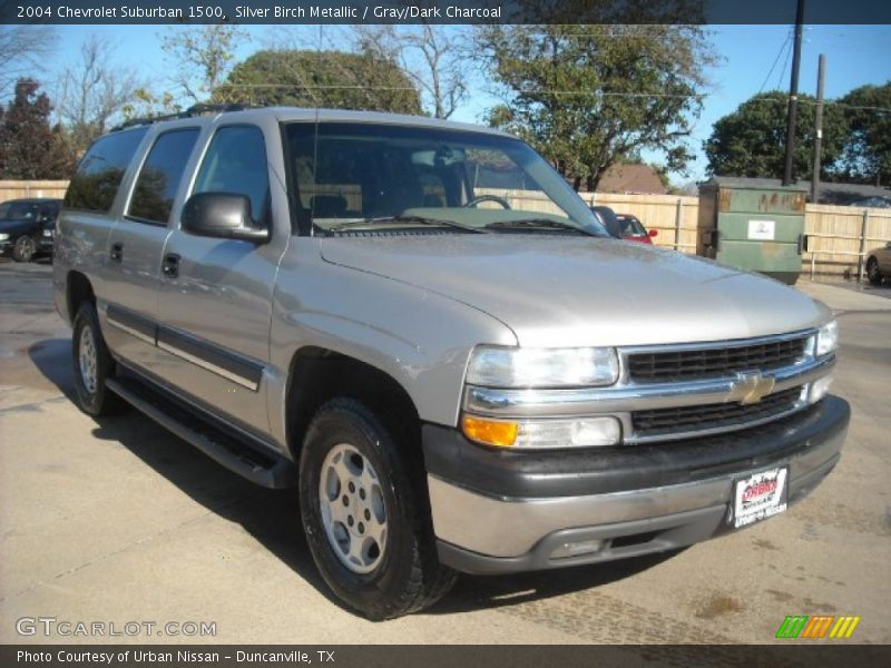 Silver Birch Metallic / Gray/Dark Charcoal 2004 Chevrolet Suburban 1500