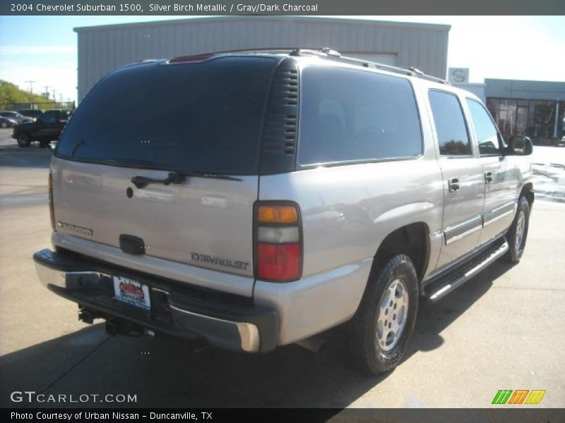 Silver Birch Metallic / Gray/Dark Charcoal 2004 Chevrolet Suburban 1500