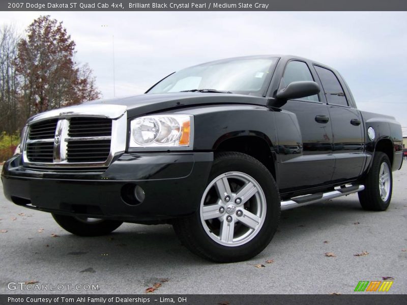 Brilliant Black Crystal Pearl / Medium Slate Gray 2007 Dodge Dakota ST Quad Cab 4x4