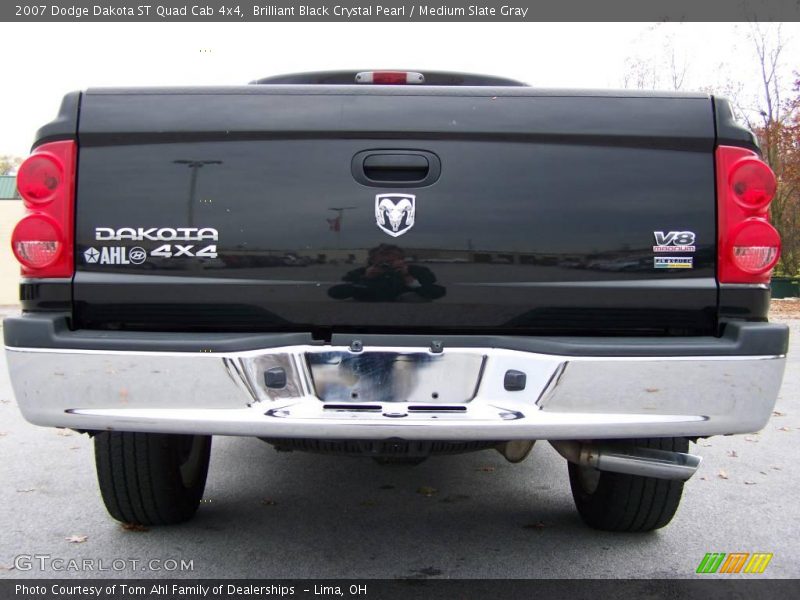 Brilliant Black Crystal Pearl / Medium Slate Gray 2007 Dodge Dakota ST Quad Cab 4x4