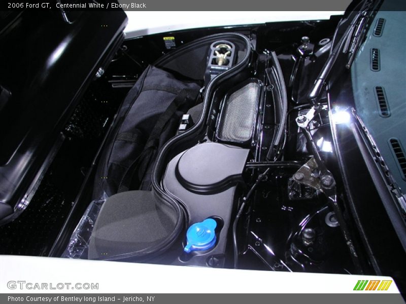  2006 GT  Trunk