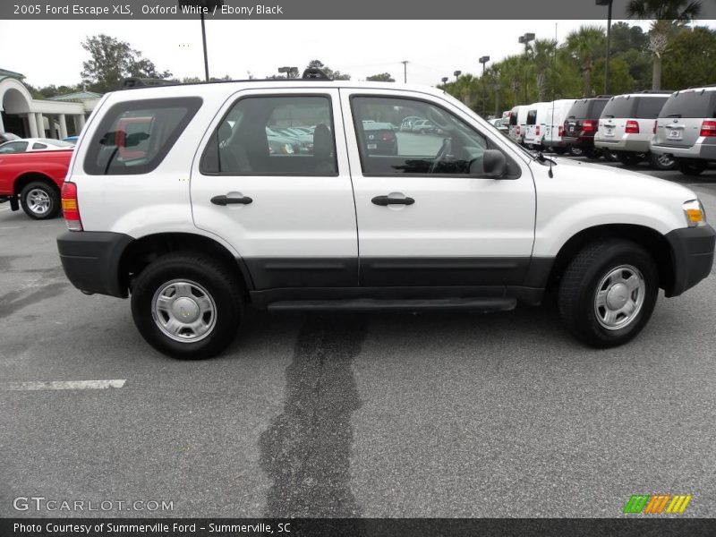 Oxford White / Ebony Black 2005 Ford Escape XLS