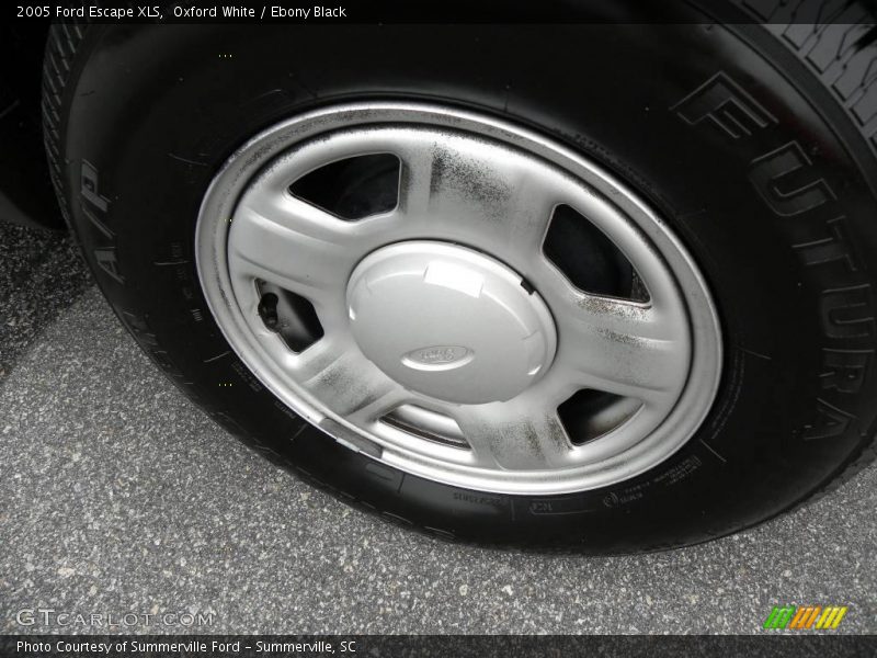 Oxford White / Ebony Black 2005 Ford Escape XLS