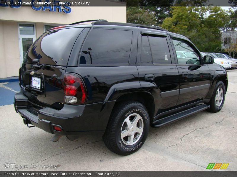Black / Light Gray 2005 Chevrolet TrailBlazer LS