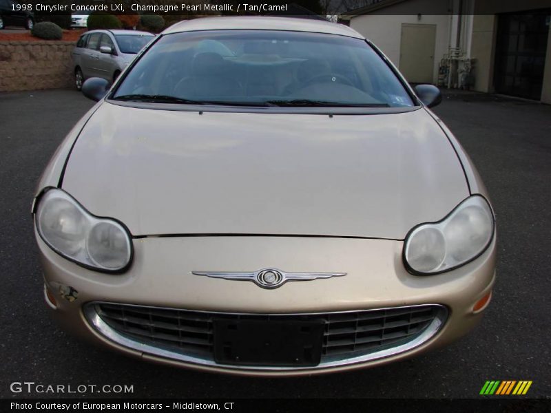 Champagne Pearl Metallic / Tan/Camel 1998 Chrysler Concorde LXi