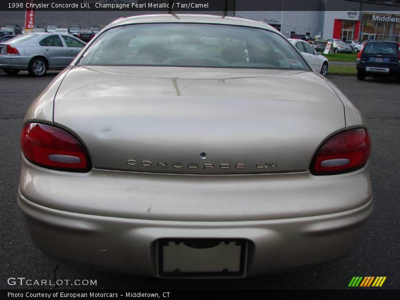 Champagne Pearl Metallic / Tan/Camel 1998 Chrysler Concorde LXi