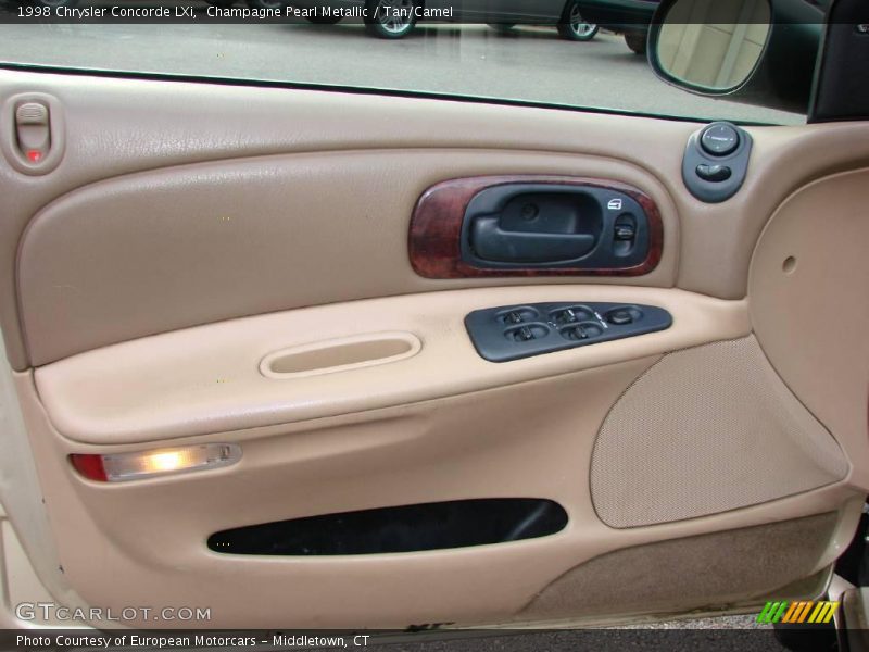Champagne Pearl Metallic / Tan/Camel 1998 Chrysler Concorde LXi