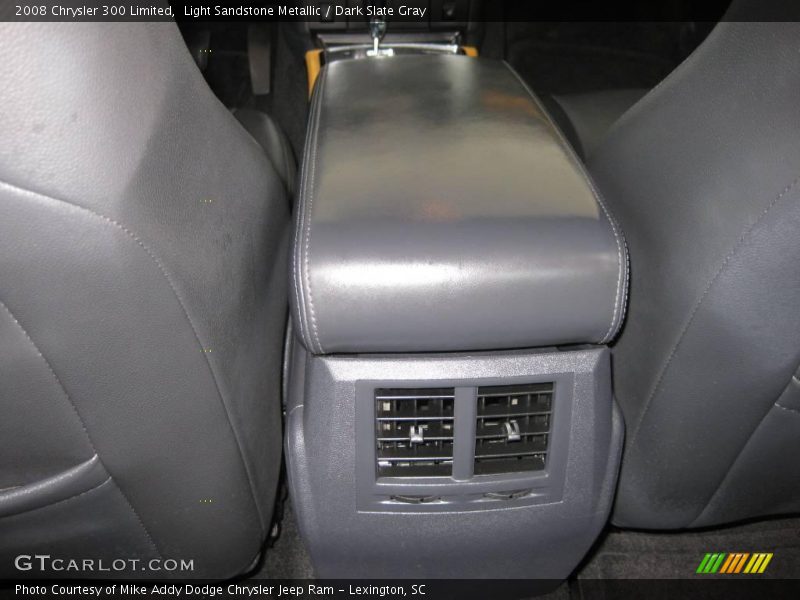 Light Sandstone Metallic / Dark Slate Gray 2008 Chrysler 300 Limited