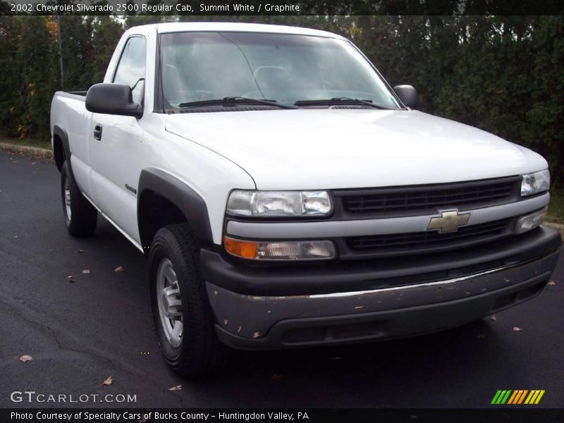 Summit White / Graphite 2002 Chevrolet Silverado 2500 Regular Cab