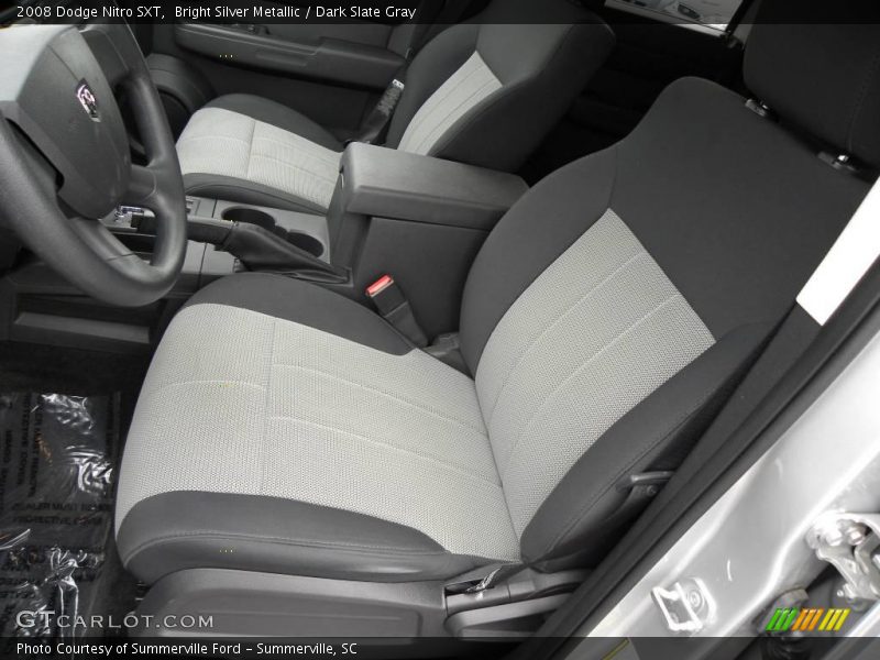 Bright Silver Metallic / Dark Slate Gray 2008 Dodge Nitro SXT