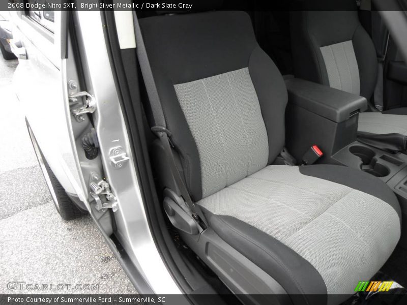 Bright Silver Metallic / Dark Slate Gray 2008 Dodge Nitro SXT