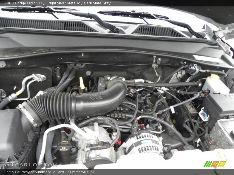 Bright Silver Metallic / Dark Slate Gray 2008 Dodge Nitro SXT