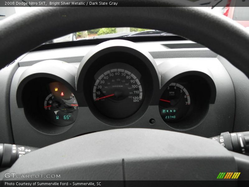 Bright Silver Metallic / Dark Slate Gray 2008 Dodge Nitro SXT
