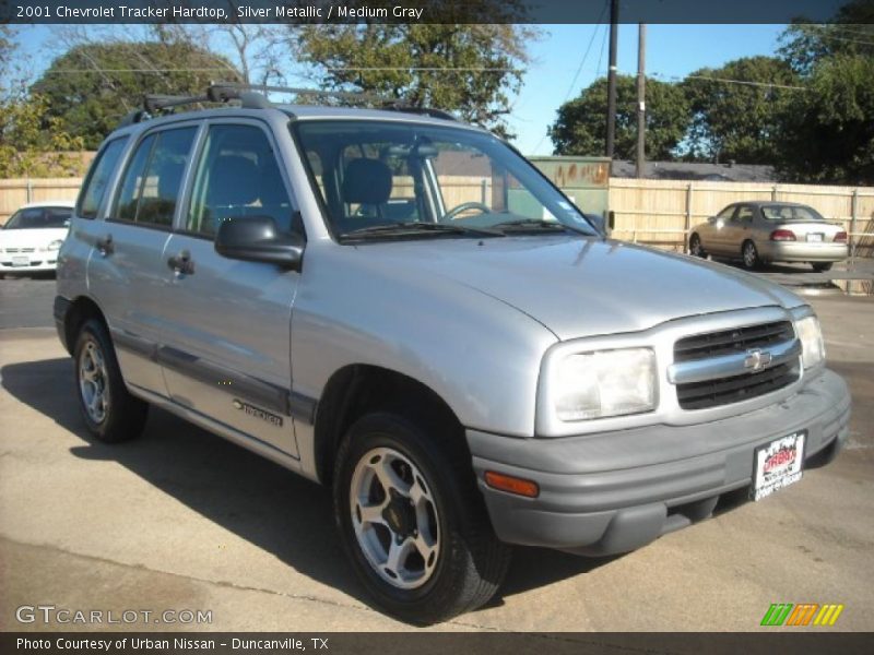 Silver Metallic / Medium Gray 2001 Chevrolet Tracker Hardtop