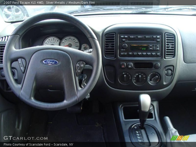 Silver Metallic / Medium/Dark Flint 2007 Ford Escape XLS 4WD