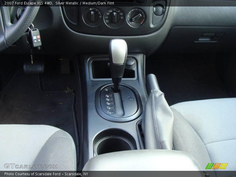Silver Metallic / Medium/Dark Flint 2007 Ford Escape XLS 4WD