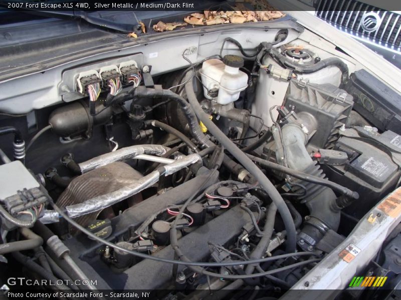 Silver Metallic / Medium/Dark Flint 2007 Ford Escape XLS 4WD