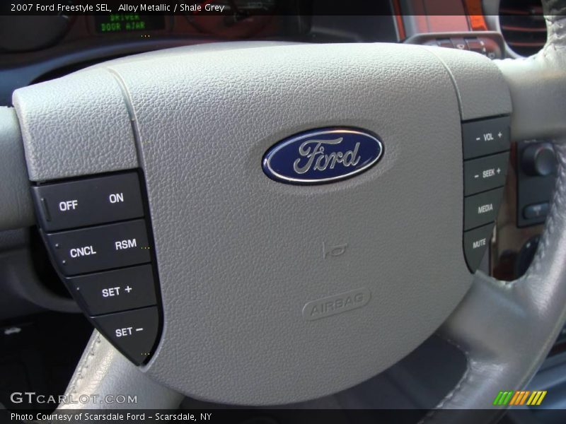 Alloy Metallic / Shale Grey 2007 Ford Freestyle SEL