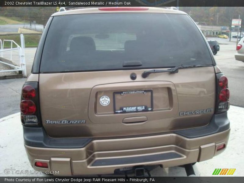 Sandalwood Metallic / Medium Oak 2002 Chevrolet TrailBlazer LS 4x4