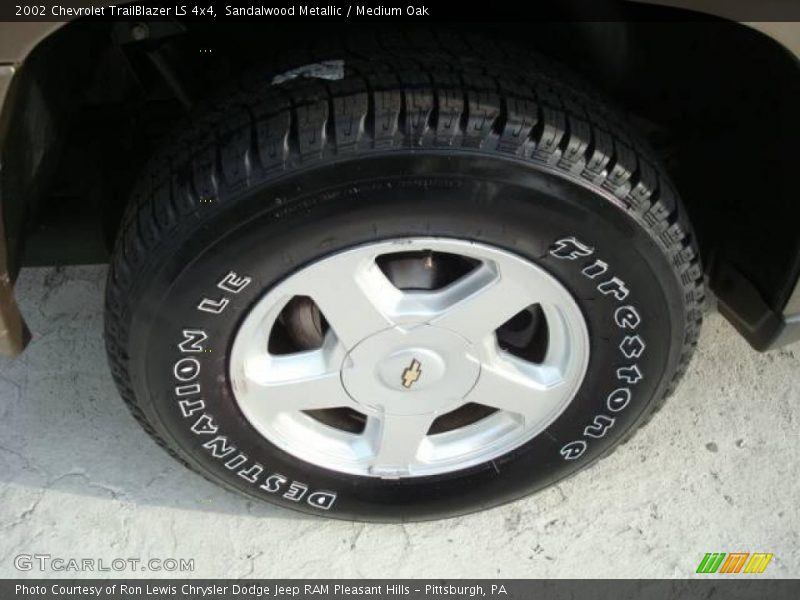 Sandalwood Metallic / Medium Oak 2002 Chevrolet TrailBlazer LS 4x4