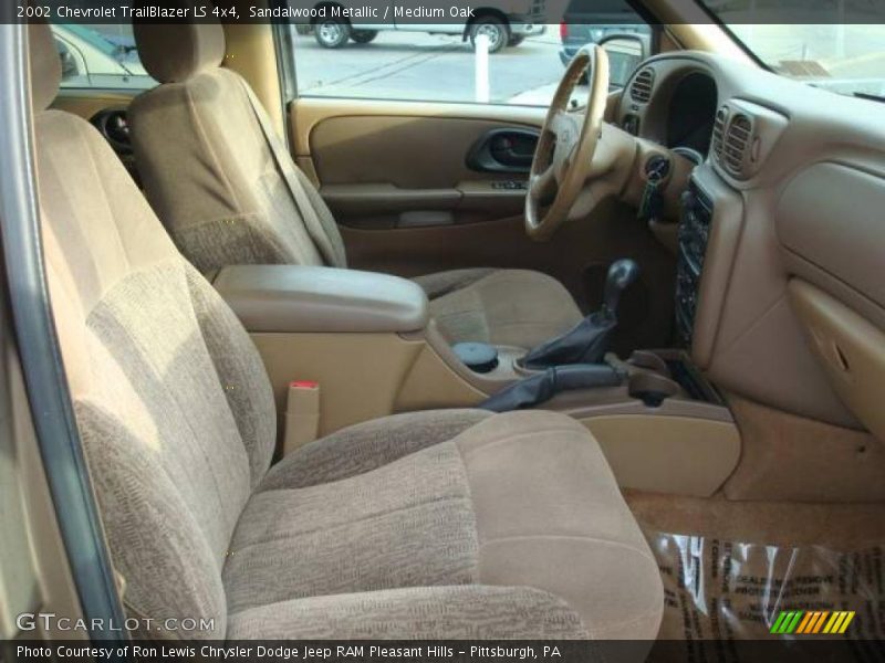 Sandalwood Metallic / Medium Oak 2002 Chevrolet TrailBlazer LS 4x4