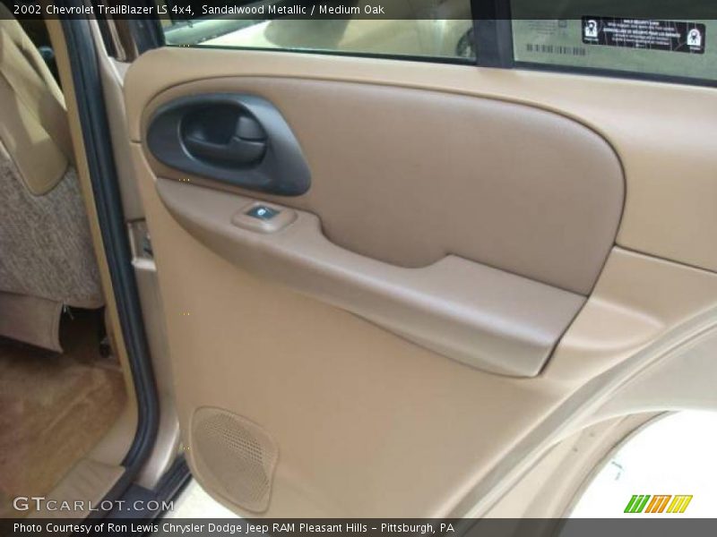 Sandalwood Metallic / Medium Oak 2002 Chevrolet TrailBlazer LS 4x4
