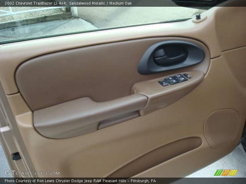 Sandalwood Metallic / Medium Oak 2002 Chevrolet TrailBlazer LS 4x4