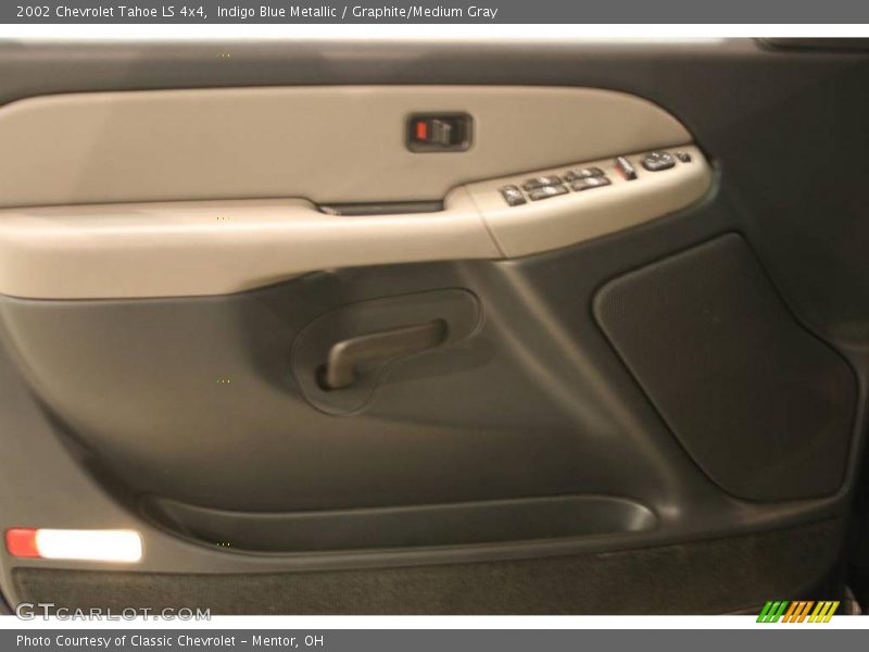 Indigo Blue Metallic / Graphite/Medium Gray 2002 Chevrolet Tahoe LS 4x4