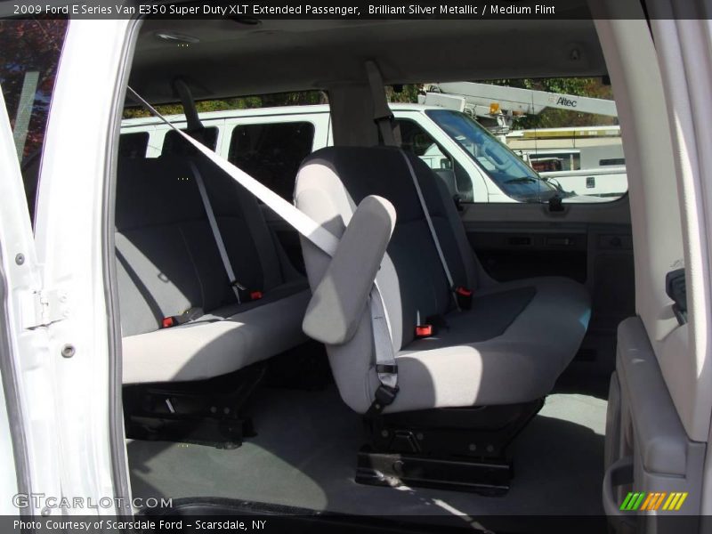 Brilliant Silver Metallic / Medium Flint 2009 Ford E Series Van E350 Super Duty XLT Extended Passenger