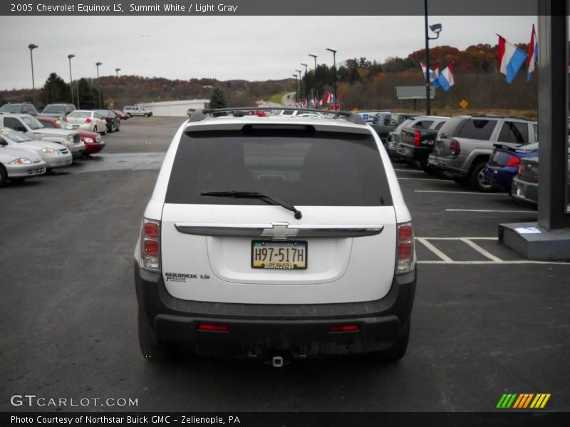 Summit White / Light Gray 2005 Chevrolet Equinox LS