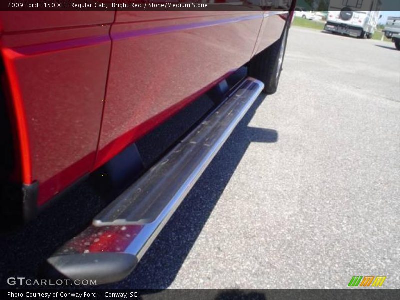 Bright Red / Stone/Medium Stone 2009 Ford F150 XLT Regular Cab