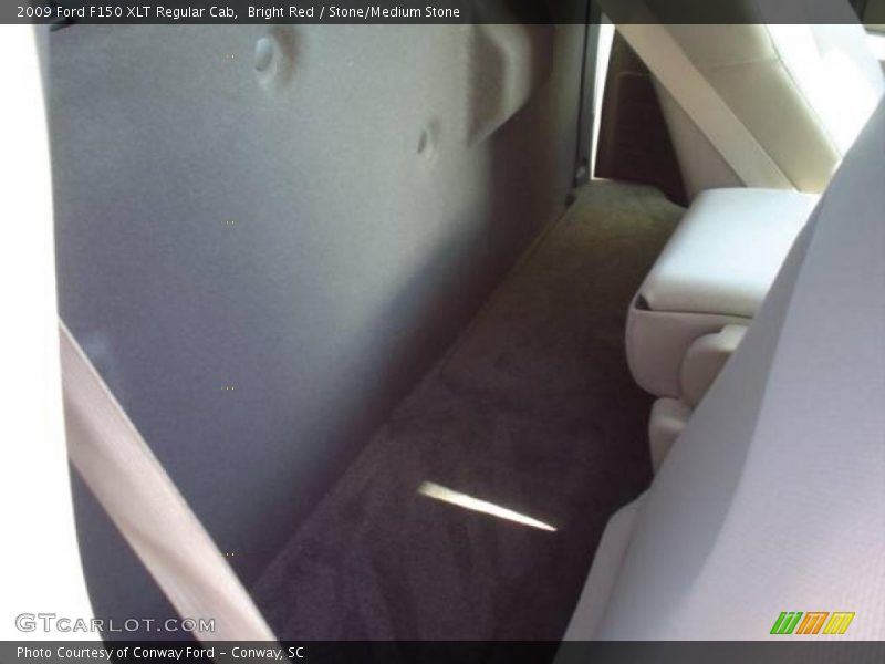 Bright Red / Stone/Medium Stone 2009 Ford F150 XLT Regular Cab