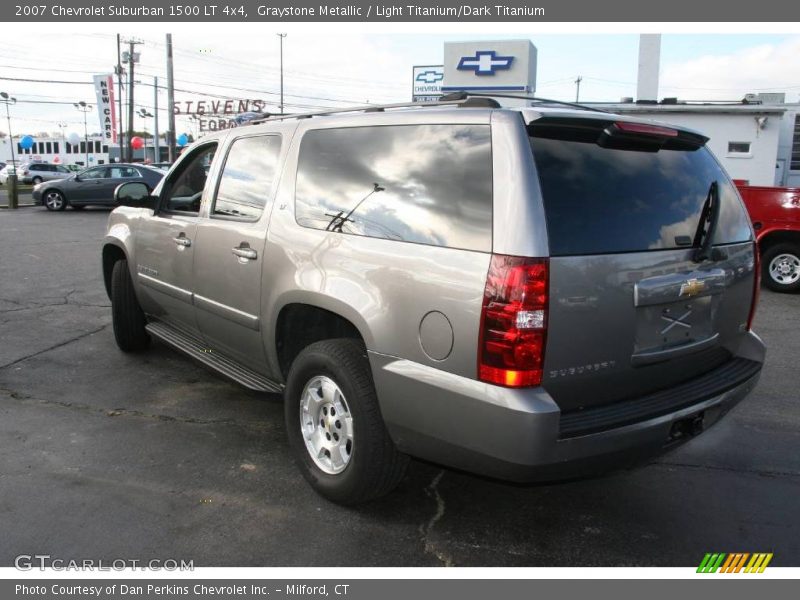 Graystone Metallic / Light Titanium/Dark Titanium 2007 Chevrolet Suburban 1500 LT 4x4