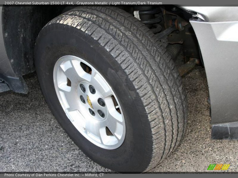 Graystone Metallic / Light Titanium/Dark Titanium 2007 Chevrolet Suburban 1500 LT 4x4