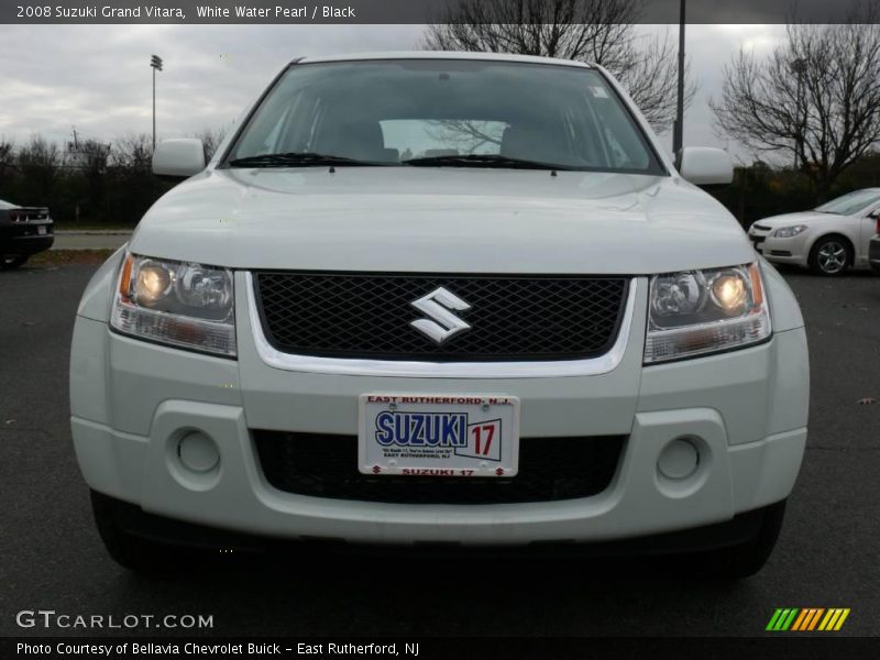 White Water Pearl / Black 2008 Suzuki Grand Vitara