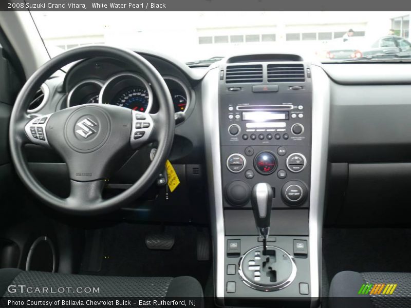 White Water Pearl / Black 2008 Suzuki Grand Vitara