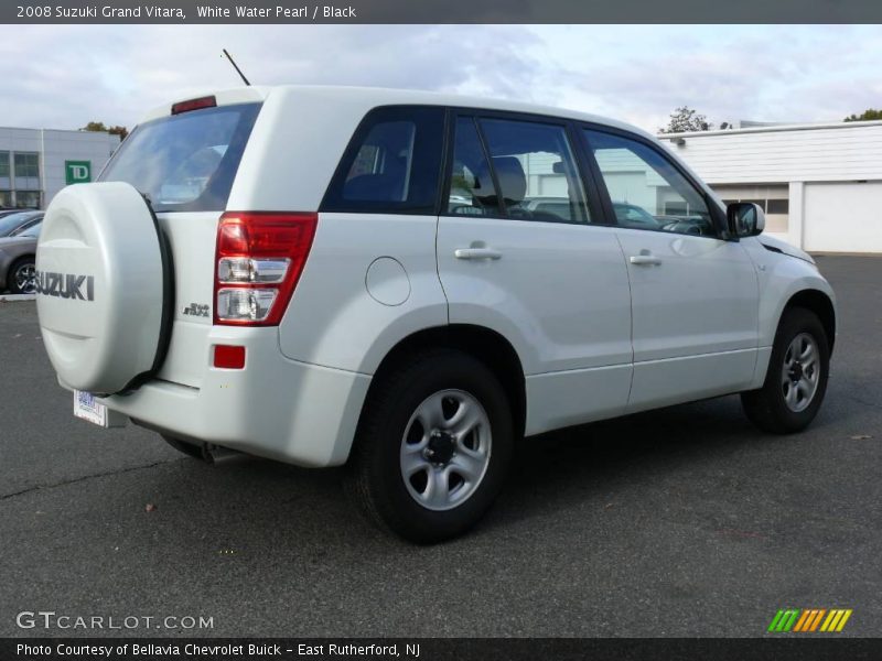 White Water Pearl / Black 2008 Suzuki Grand Vitara