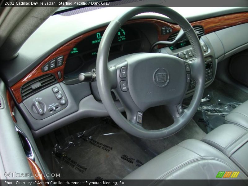 Sterling Metallic / Dark Gray 2002 Cadillac DeVille Sedan